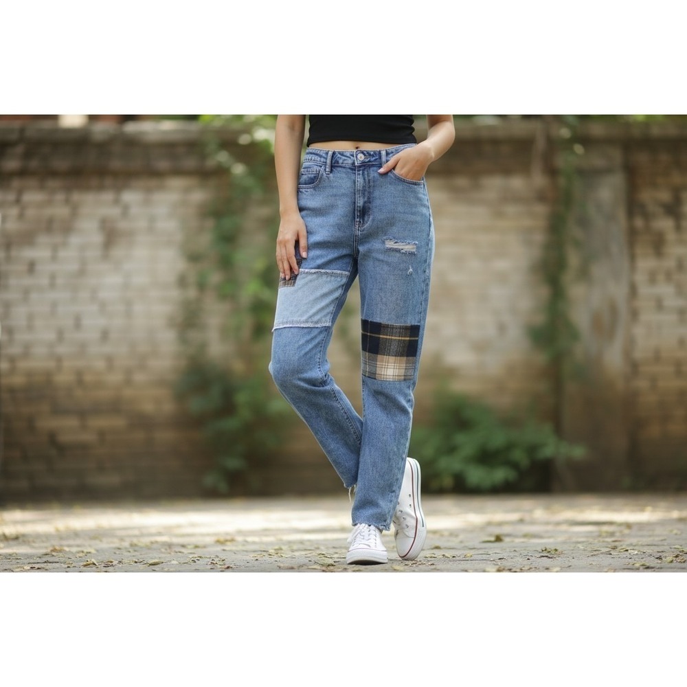 Hollister Ultra High Rise Mom Jeans Size 5R W27  Plaid Patchwork Vintage Y2k